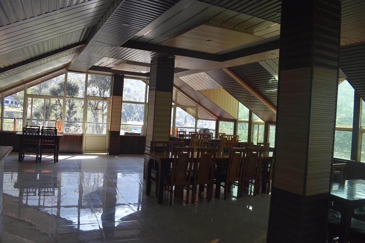 Hotel Snow Flake Rāmpur Exterior foto